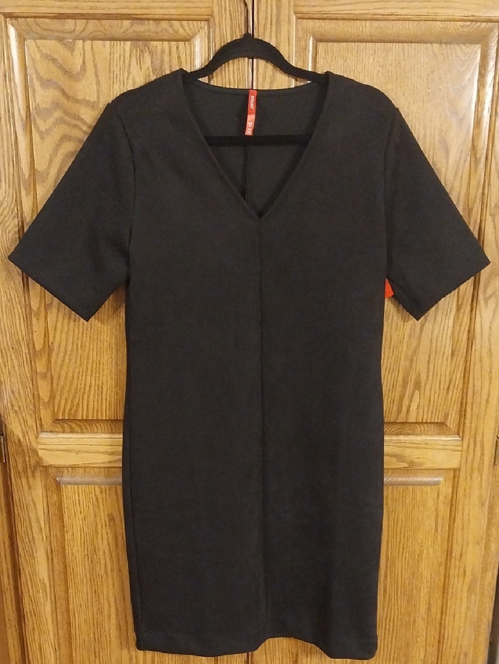 Spanx NWT Faux Suede Column Dress Size Large Classic Black V-Neck Short Sleeve